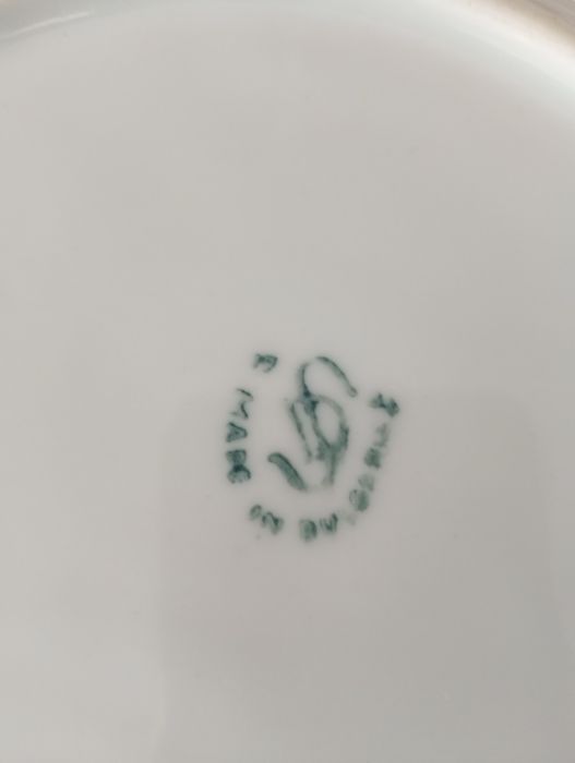 Български порцеланови сервизи за хранене  , и др.