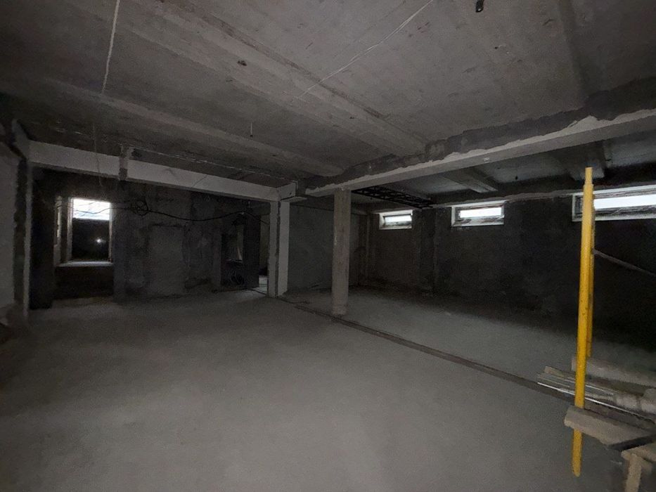 Продаётся и Сдаётся Здание Вдоль Дороги 1300м2 Орн Шотта Руставели (N3