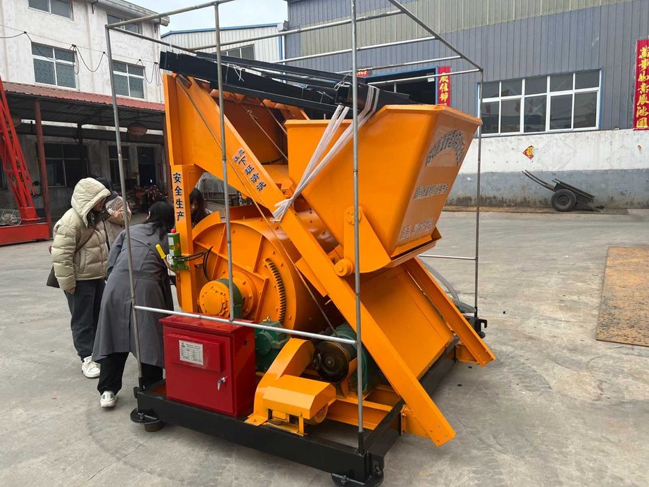 Бетонобъркачка /миксер за бетон/бетоновъзел