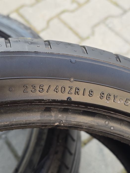 235 40 19 nokian