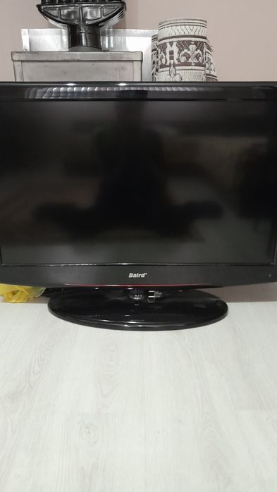 Телевизор Baird 42 инча – напълно работещ – HDMI