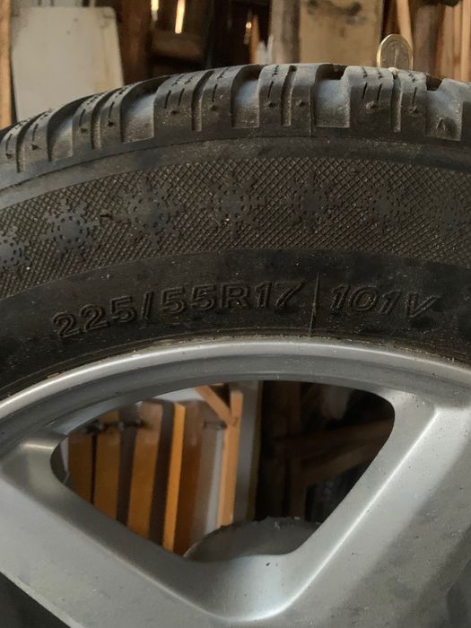 Джанти с гуми за кола