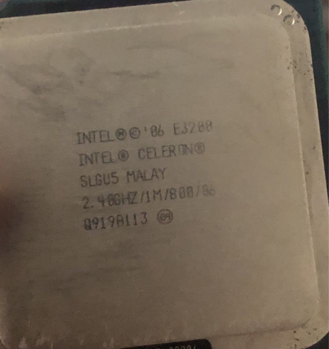 Процессор Intel Celeron E3200 (LGA 775), 2.40GHz