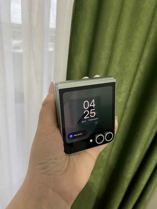 Vand Samsung Z FLIP 6