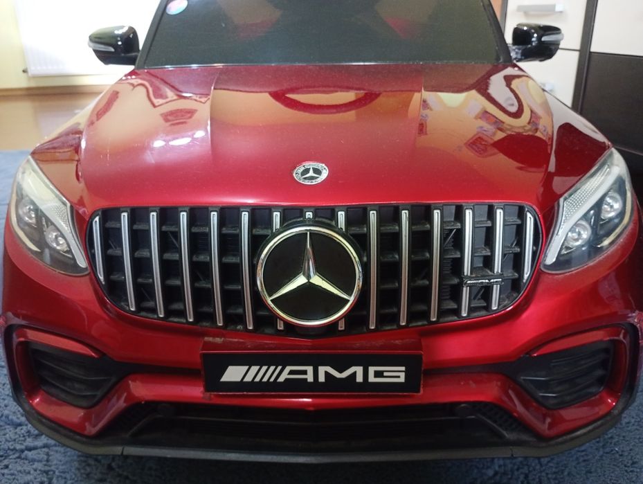 Masinuta electrica cu telecomanda 4x4 Mercedes-Benz GLC 63 Amg Rosu