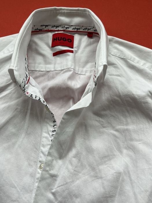 HUGO Hugo Boss : Koey - Нова S/М - Оригинал