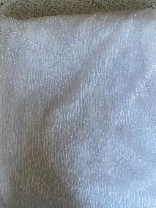 Бели дантелени завес