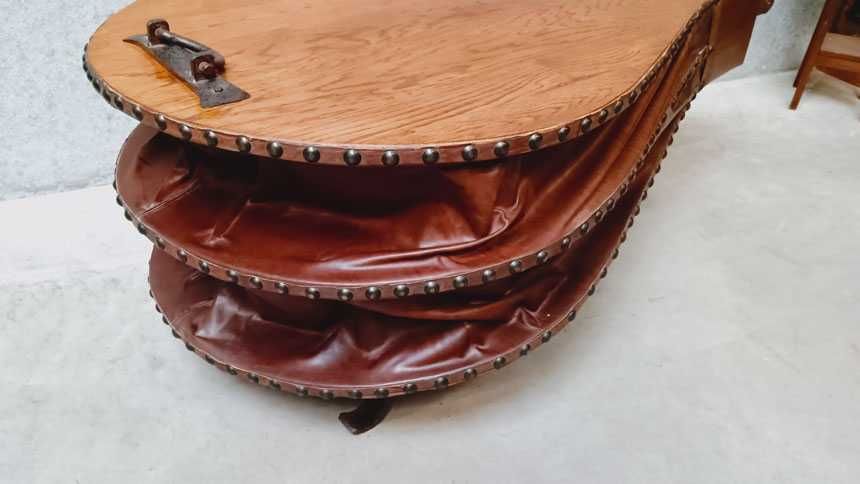 Уникална холна маса-ковашко духало