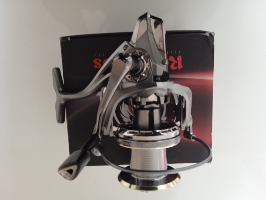 Риболовна макара14000