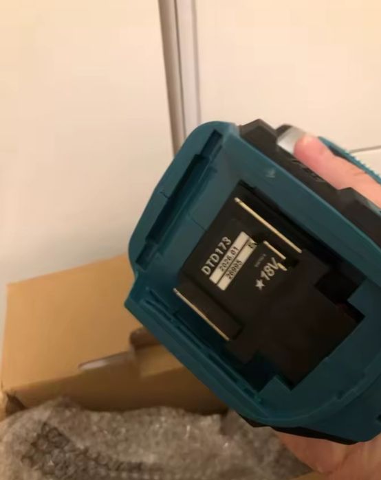Cheie Impact makita DTD 173 ,BL,motor fără perii