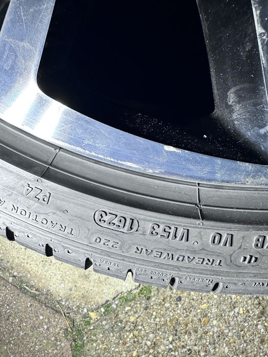 Jante R19 golf 7,5 cu anvelope PZero