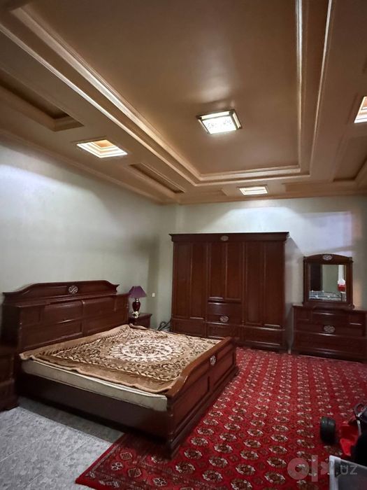 Продается спальняя мебель.