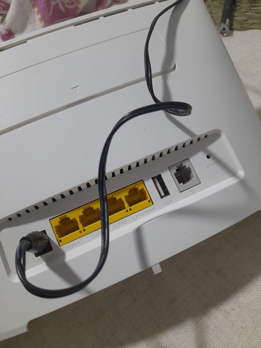 Router Huawei B525s sim 4G+