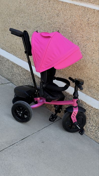 Продам трехколесный велосипед с ручной