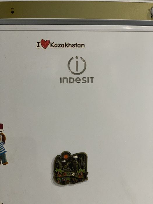 Продам холодилник