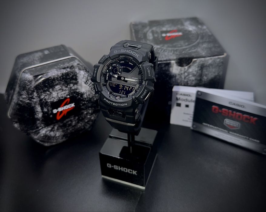 Часовник Casio G-Shock GBA-900-1A Bluetooth step tracker