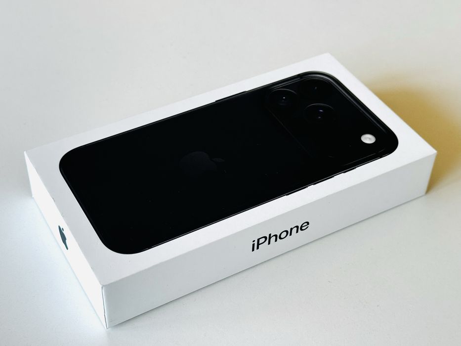 НОВ! Iphone 18 Pro 256GB Black Гаранция 1 година