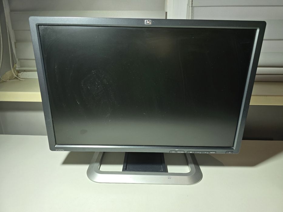 Монитор HP LP2475w