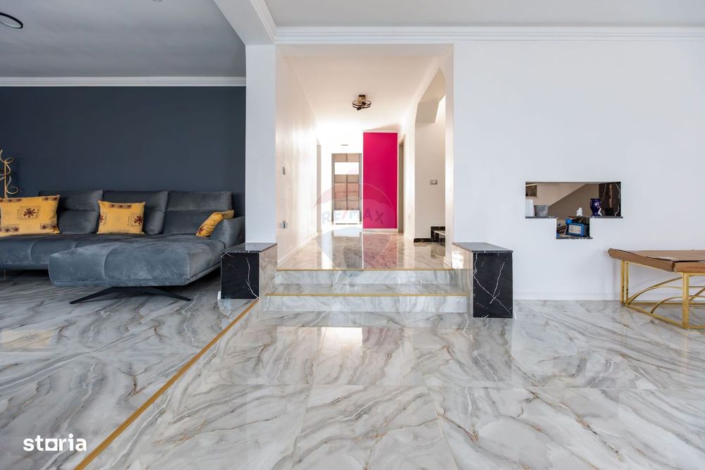 Casă / Vilă nouă, 5 camere, design luxos, teren 1000 mp