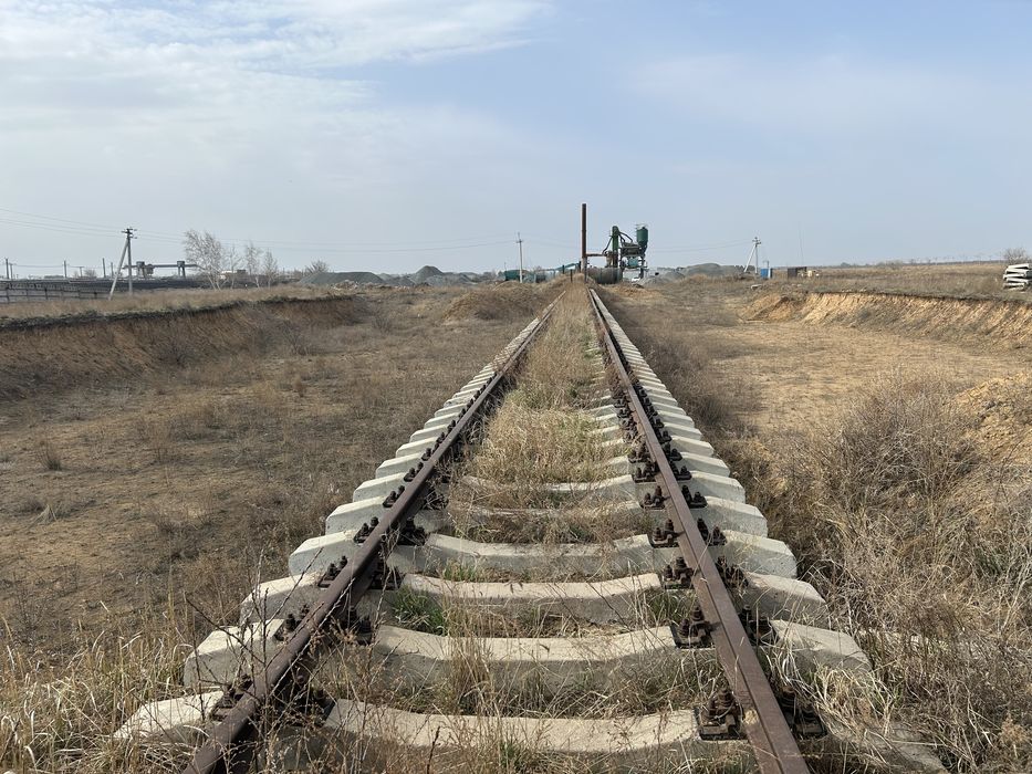 Продам территорию с жд тупиком