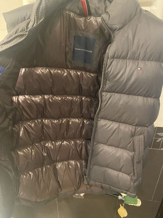 Vind vesta tommy originala umpluta cu puf de gasca