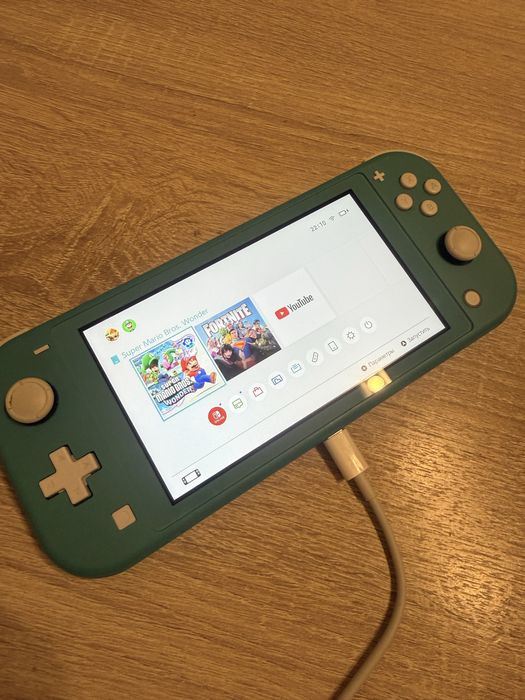 Nintendo Switch в отличном состоянии