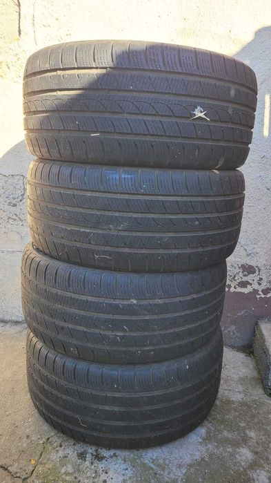 anvelope iarna 275 40 R20 Range rover sport