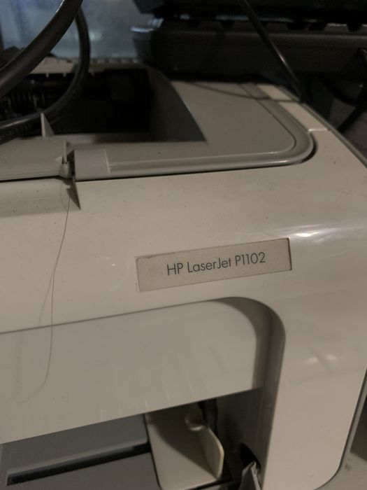 продается принтер HP LaserJet P1102