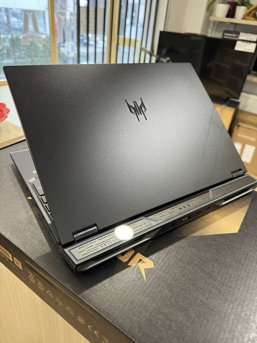 ACER Predator Helios Neo 16 AI,  intel Ultra 9, 32GB, Nvidia RTX 5060