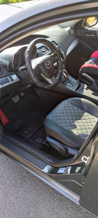 Продам автомобиль.