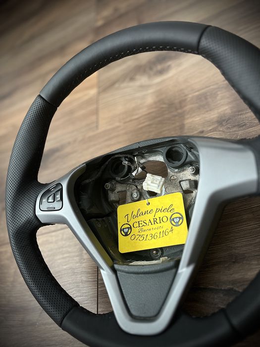 Volan piele naturală Nappa Ford Fiesta MK6 2009-2017