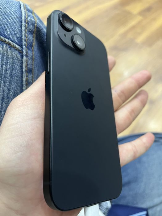 Продается айфон 15