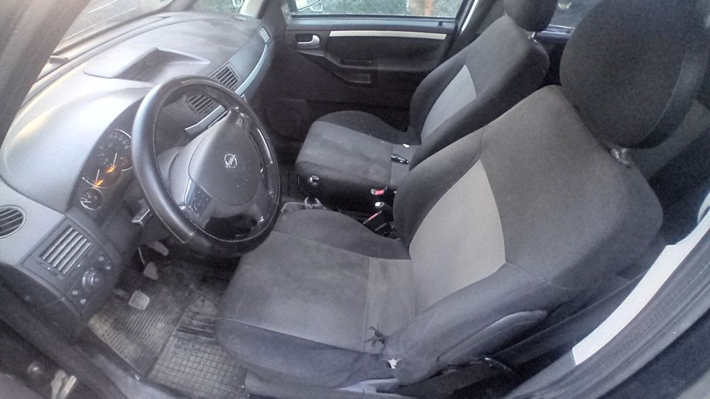 Opel Meriva 1.7 CDTI 2005 – pentru reparatie/piese, 900 €