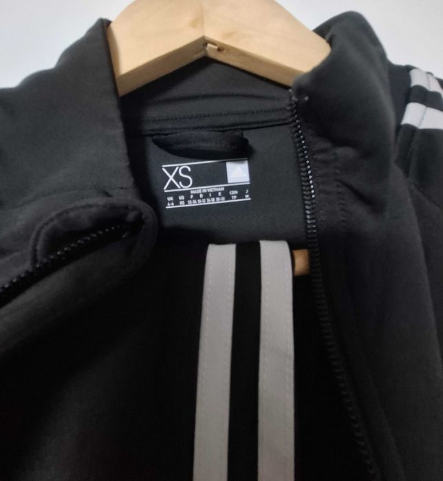 Еластичен сет на Adidas