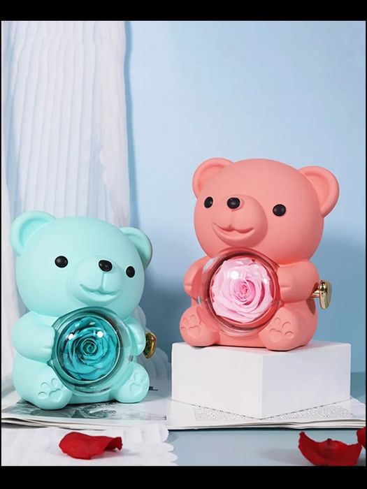 Мишка-шкатулка с розой в колбе