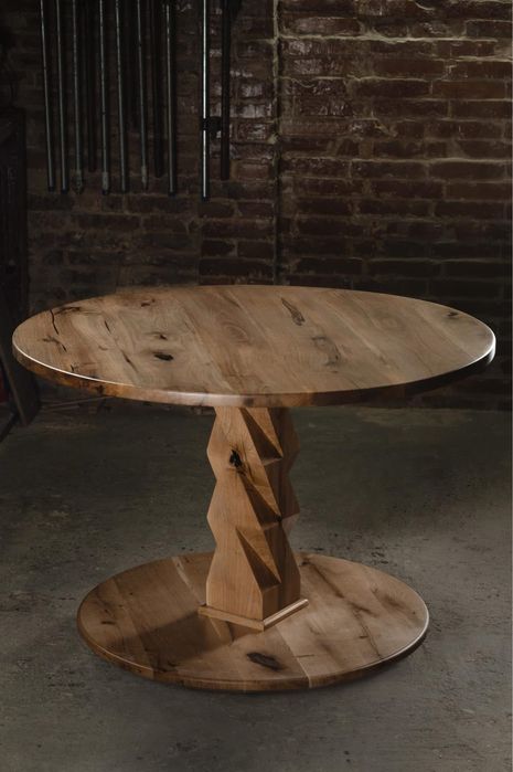 Masă rotundă lemn masiv, nuc și stejar