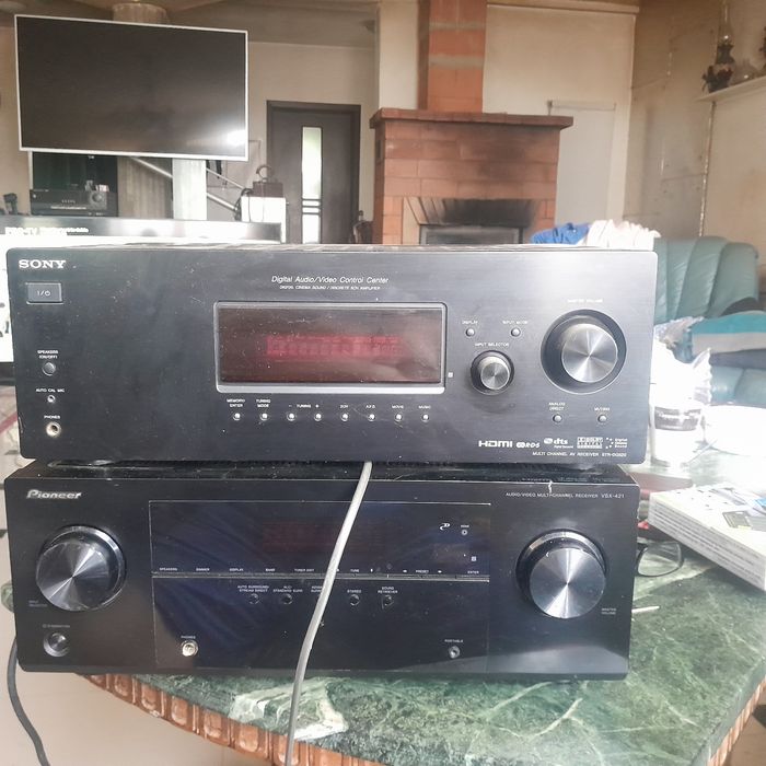 Receiver  130W PIONEERmodel VSX 421 și SONY funcționare perfec tă