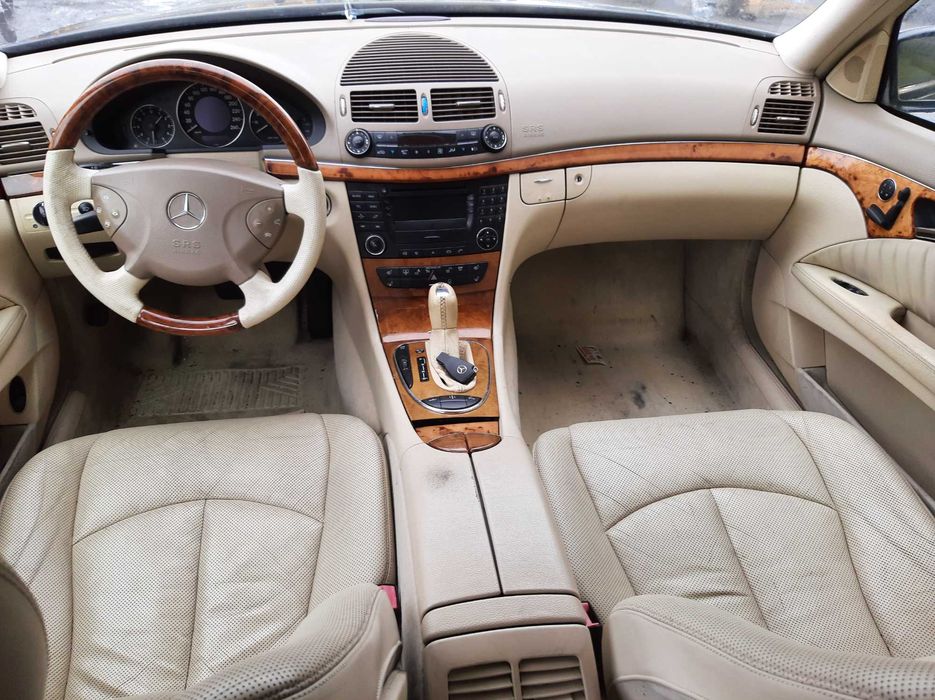 Dezmembrez e class w211 Avangard e320d om 648-ventilatie-volan mahon-