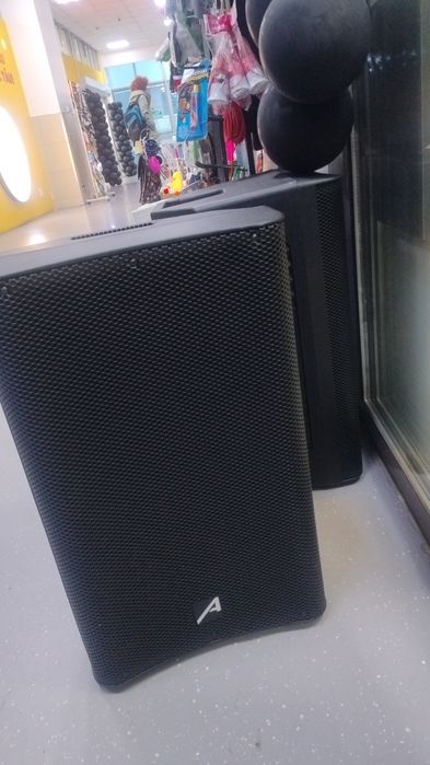 Boxe de închiriat-800w,bass puternic,perfecte pentru majorat/petreceri