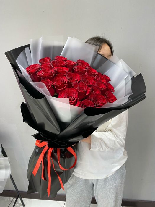Метровые розы  с доставкой!!!Самовывоз !