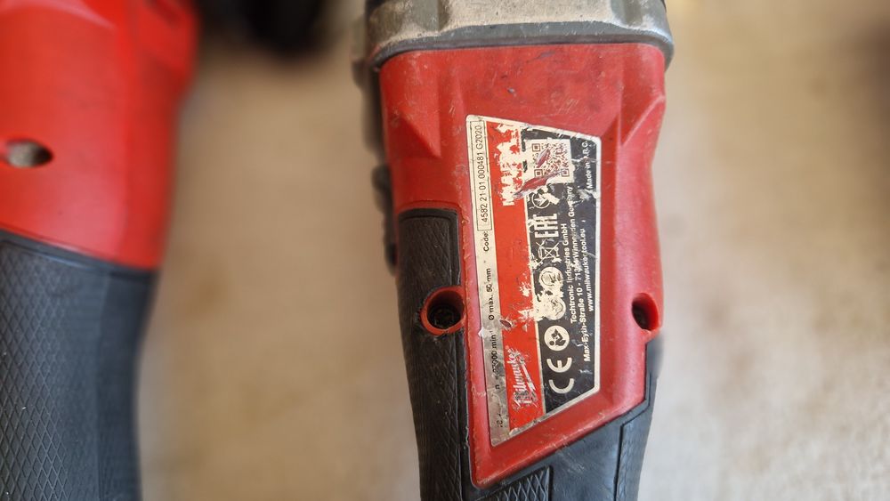 Scule Milwaukee M18