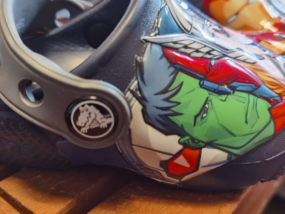 Crocs Copii Ediție Specială Marvel Avengers, mărimea  C5, 5 UK, 21 EU, noi, originali