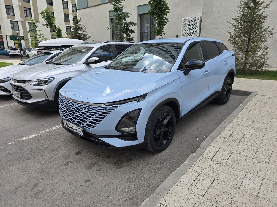 Автомобиль Omoda C5
