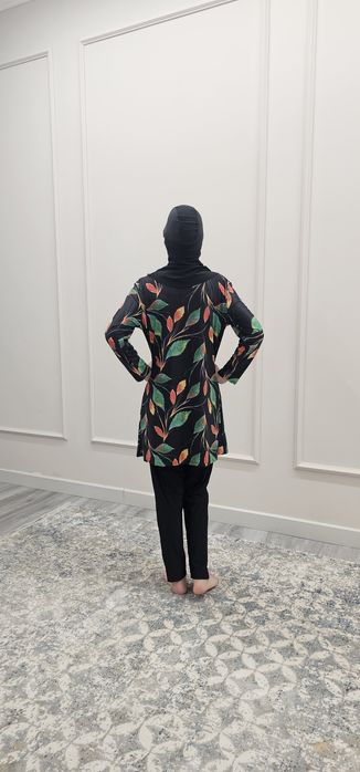 Продаю закрытый купальник