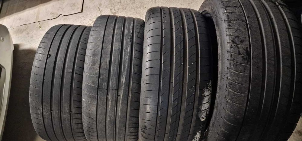 Летни гуми 4бр. Goodyear 265/40/R20