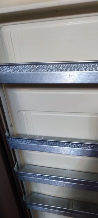 Холодильник Зил.