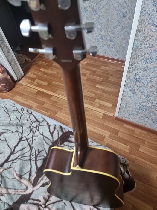 Гитара в отличном состоянии