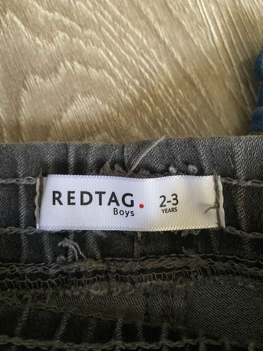 Ждинсы redtag  2-3 размер