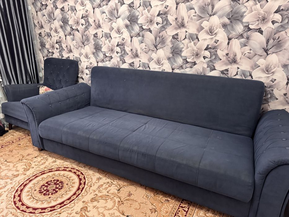 Продам диван с креслом