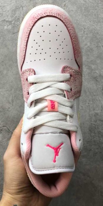Дамски маратонки Nike Air Max Jordan low налични 39 номер